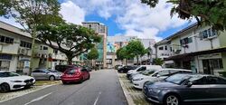 722 ANG MO KIO AVENUE 8 (D20), Shop House #487950421